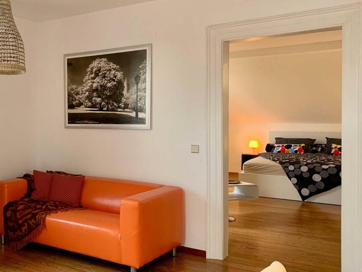 Deluxe Business City Apartments Metzingen Villa Landenberger Esterno foto