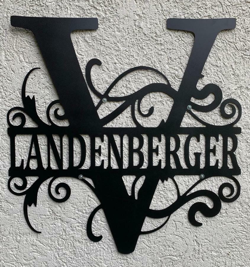 Deluxe Business City Apartments Metzingen Villa Landenberger Esterno foto