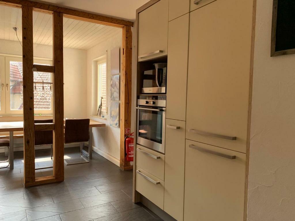 Deluxe Business City Apartments Metzingen Villa Landenberger Esterno foto